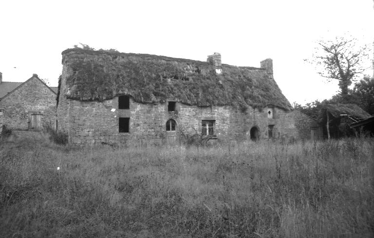 Les maisons et les fermes de la commune de Langoëlan