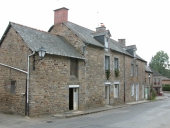 Maison, 6 rue de l'Ille (Dingé)