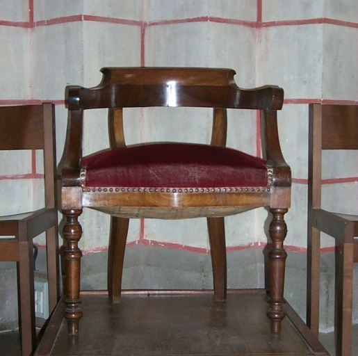 Fauteuil de célébrant