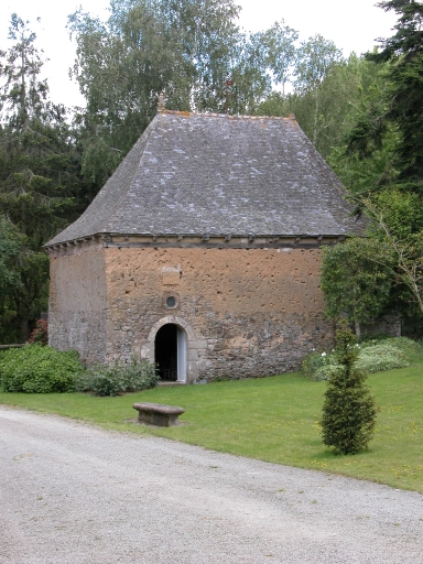 Chapelle, Lesnen Petits Bois (Saint-Thual)