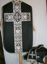 Ornement noir 4 : chasuble, étole, voile de calice