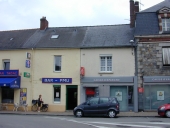 Maison à boutique, 1bis rue Pierre Marchand (Noyal-sur-Vilaine)