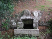 La fontaine Saint-Gouéno, la Roche-Jaune (Plouguiel)