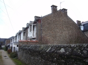 Maisons, alignement de sept logis, 1 rue de la Source (Lancieux)