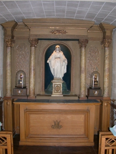 Le maître-autel : retable, autel, tabernacle et clôture