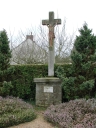 Croix de chemin, rue du Gué (Chasné-sur-Illet)
