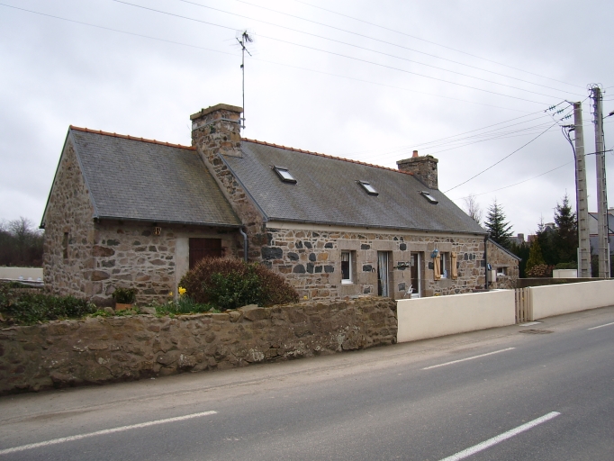 Maison, 8 rue des Marais (Kerbors)