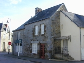 Maison, route départementale 81 (Meillac)