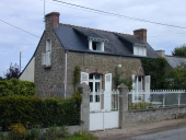 Maison de pécheur dite "Ker Julie", 23 rue des Préaux (Saint-Briac-sur-Mer)