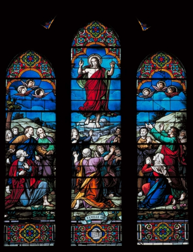 Ensemble des 2 verrières à personnages des baies 111 à 112 : Ascension, Assomption