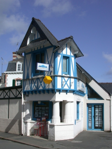 Magasin de commerce, 78 boulevard du Maréchal Foch (Saint-Quay-Portrieux)