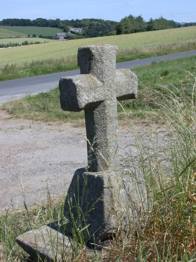 Croix de chemin, Kermelin (Trévé)