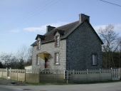 Maison, près de le Rouvre (Saint-Pierre-de-Plesguen fusionnée en Mesnil-Roc'h en 2019)