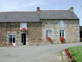 Maison, Neuville, 6 rue de Gilbert (Andouillé-Neuville)