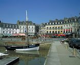Place Gambetta, anciennement place du Morbihan (Vannes)