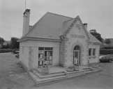 Poste et syndicat d'initiative, corniche de Goas-Trez, Crec'h-Héry (Trébeurden)