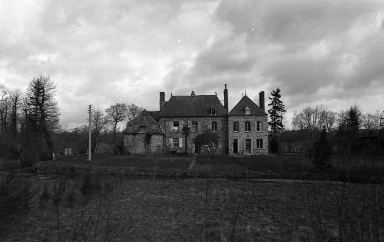 Presbytère (Guignen)