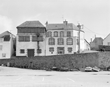 Conserverie puis immeuble à logements, Poulgoazec (Plouhinec-29)