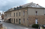 Maisons, alignement de quatre logis, 20,21,22 Place Saint-Malo ; 2 rue du Champ Ricois (Bréal-sous-Montfort)