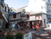 Échoppes, 15 place des Lices (Vannes)