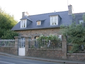 Maison, 80 rue du Maréchal Joffre (Perros-Guirec)
