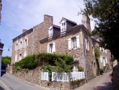 Maison, rue de la Croix des Marins ; rue Emile Bernard (Saint-Briac-sur-Mer)