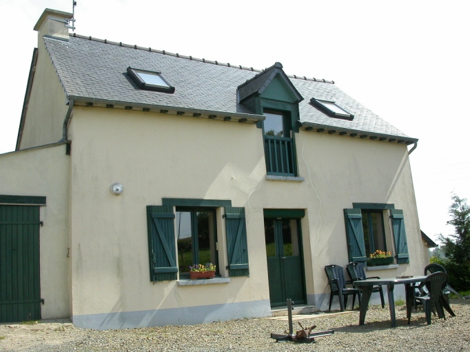 Maison, Monceaux (Saint-Médard-sur-Ille)