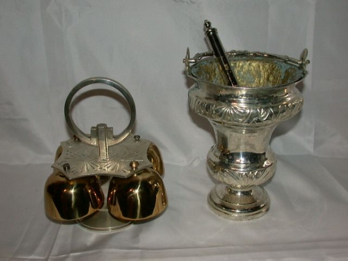 Seau à eau bénite 1