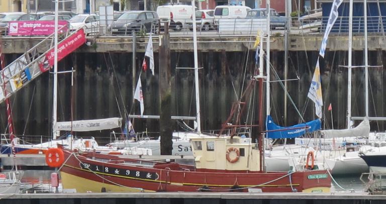 Bateau de pêche dit Reine de l'Arvor