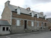 Maison, 5, 7 rue de la Gare (Yffiniac)