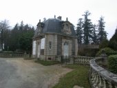 Conciergerie du château de Caradeuc (Longaulnay)