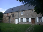 Ferme dite la Moinerie, 26 rue Jacques Cartier, impasse des Petits Clos (La Ville-ès-Nonais)