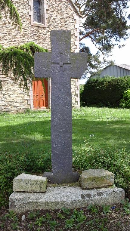 Croix monumentale de la chapelle Sainte-Anne (Augan)