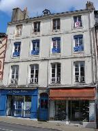 Immeuble, 4 place Maurice Marchais (Vannes)