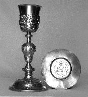 Calice & patène 3, église paroissiale Saint-Pierre (Plounévez-Lochrist)