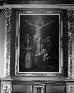 Tableau d'autel : Calvaire avec Marie-Madeleine, ancien prieuré de Lochrist an Izelvet (Plounévez-Lochrist)