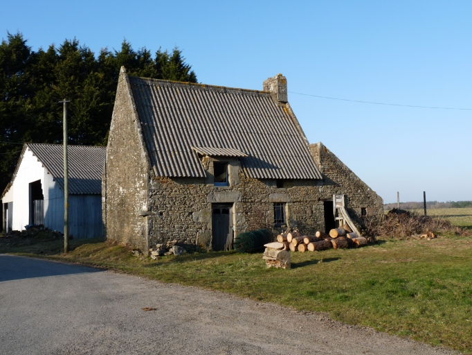 Maison, Kernours (Merlevenez)