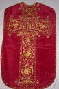 Ornement rouge 1 : chasuble, manipule