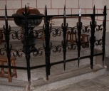 Clôture des fonts baptismaux