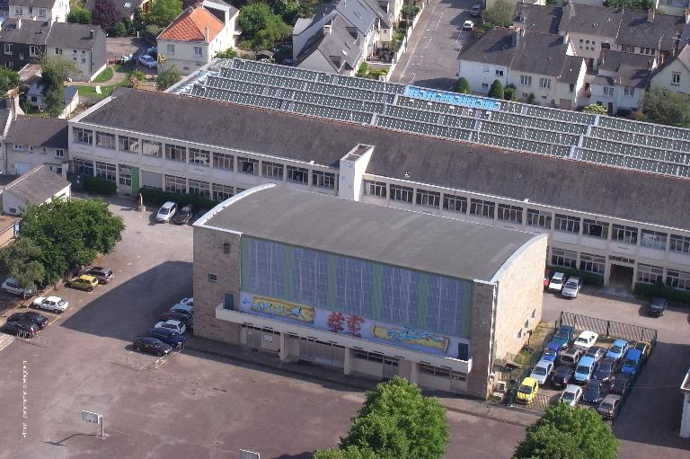 Gymnase du lycée Jean Jaurès, 24 rue Victor Rault (Rennes)