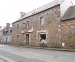 Maison, 25 rue des Écoles (Plouguiel)