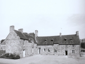 Les manoirs sur la commune de Baguer-Pican