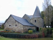 Ancien manoir (?) puis ferme, la Barre (Saint-Germain-du-Pinel)