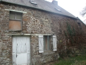 Maisons, la Croix (Lillemer)