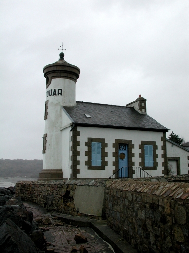Phare, feu de Nantouar (Louannec)