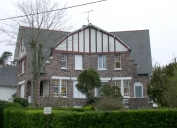 Maisons dite Parsifal et les Mélèzes, place de Bretagne, avenue Edouard VII, allée des Mélèzes, Sables-d'Or-les-Pins (Fréhel)