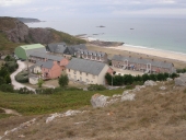 Carrière de grès rose de la Société des Carrières de l'ouest, actuellement village de vacances, la Fosse Eyrand (Erquy)