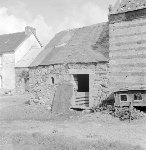 Ferme, Coatigoff (Plomodiern)