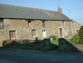 Ferme, rue des Ruelles (Sens-de-Bretagne)