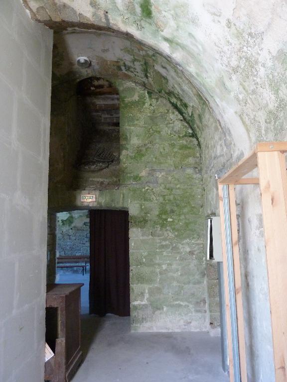 Caserne à l'épreuve, fort central (Hoedic)